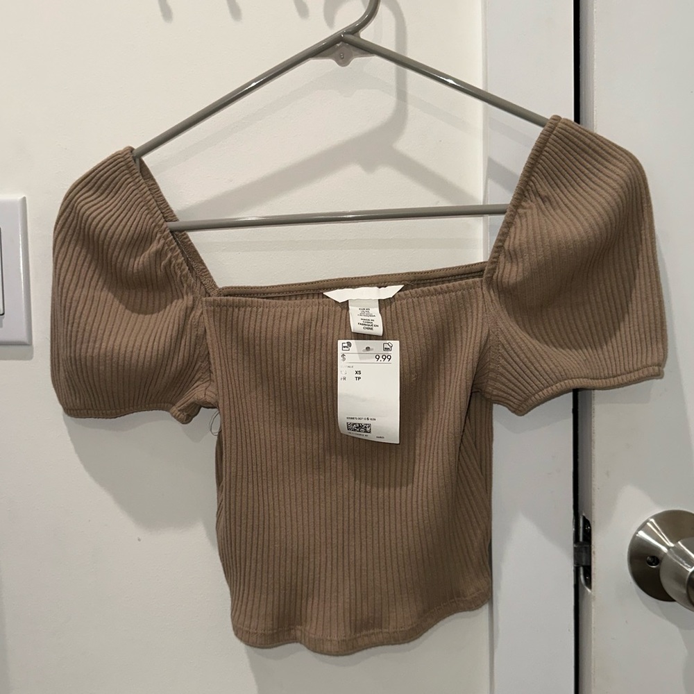 H&M cropped puff sleeve shirts